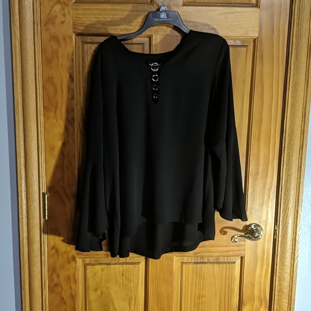Rock & republic black chiffon top